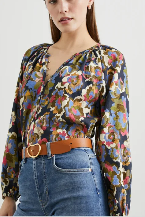 Modern Women's Apparel Wild Flowers Blouse