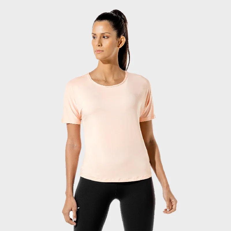 Fashionable Women's Wardrobe Women's Fitness - Oversized Tee - Peachy Keen