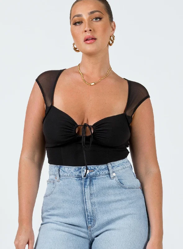 Plus Size Women Wear Clarendon Bodysuit Black