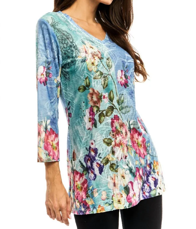 Women's Classic Attire Floral V Neckline Tunic In Blue Green