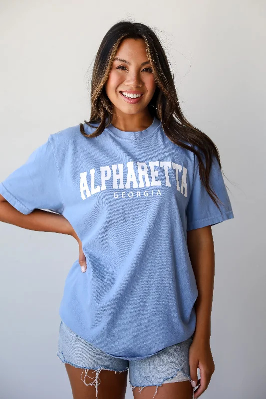 Women's Layered Outfit Light Blue Alpharetta Georgia Tee