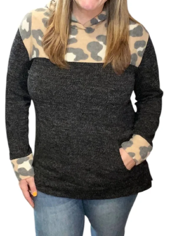 Bold Fashion Leopard Hoodie In Camel/black