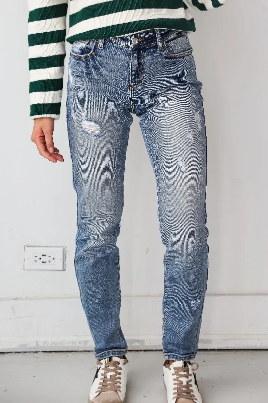 Women's Weekend Outfit FINAL SALE - Certified Coolest Light Wash Distressed Slim Jeans