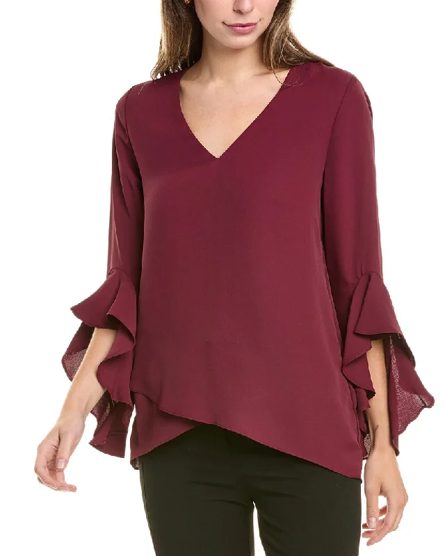 Chic Women's Outfit Vince Camuto Flutter Sleeve Tunic