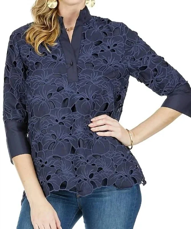 Women's Vintage Garments Lace Tunic In Navy