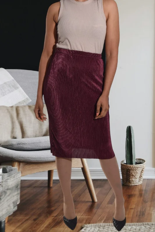 Sophisticated Outfits Burgundy Plisse Midi Skirt