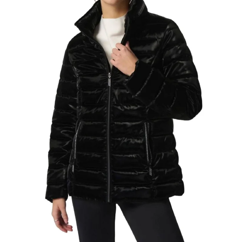 Fashion-forward Women's Wear Metallic Puffer Jacket In Black